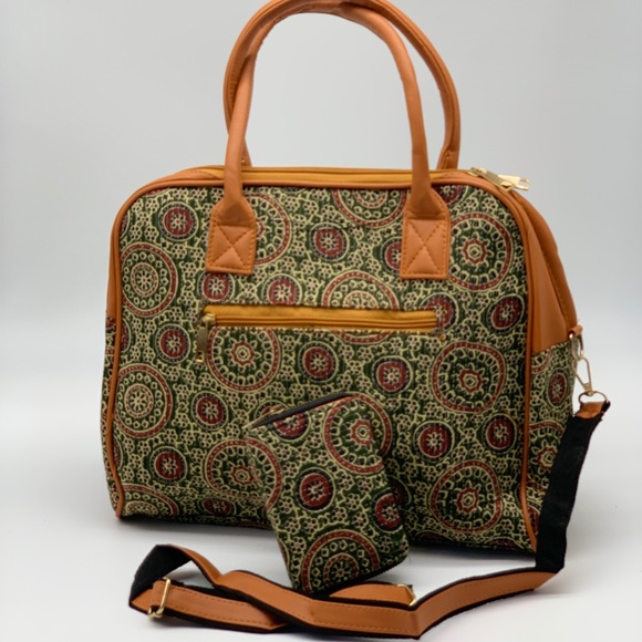 Kantha Stitch Cotton Satchel And Wallet Set - Picture 4 of 7